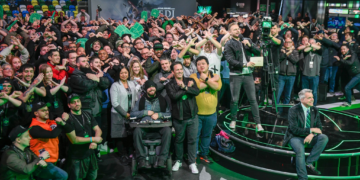 CEO XBOX, Phil Spencer Pensiun dan Presiden XBOX, Sarah Bond Mengundurkan Diri