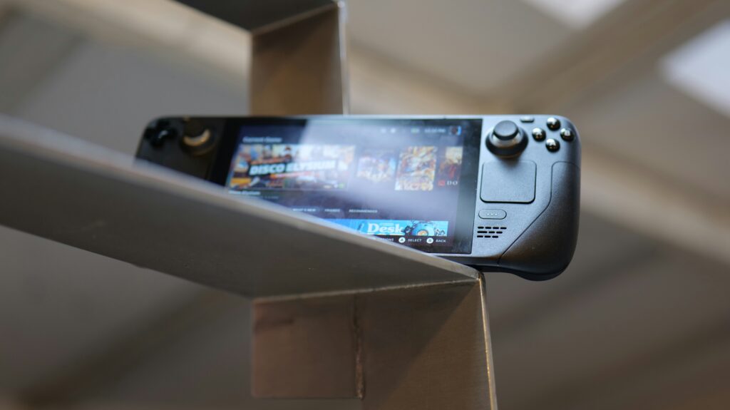 Steam Controller Siap Meluncur 4 Mei 2026, Steam Machine dan Steam Frame Ditunda Karena Masalah RAM (2)